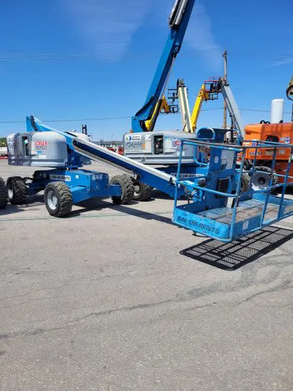 Genie S40 Boom_Lifts 2