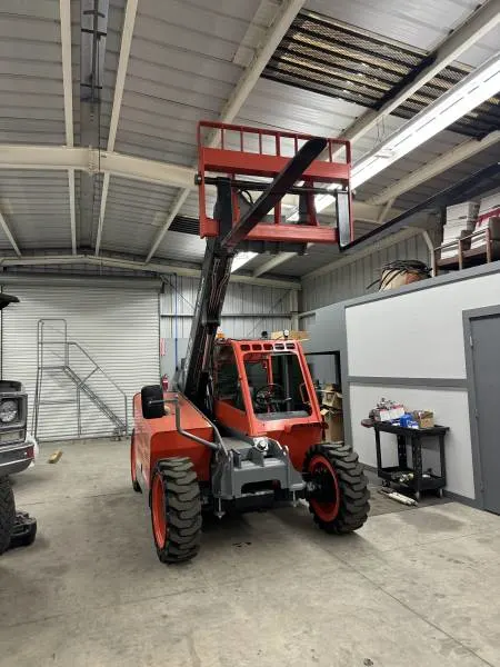 Skyjack sj519 TH Forklifts 1