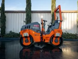 Hamm HD12 Compactors 8