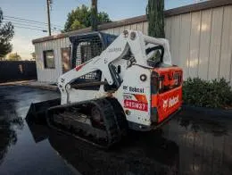 Bobcat T650 Skid_Steers 8