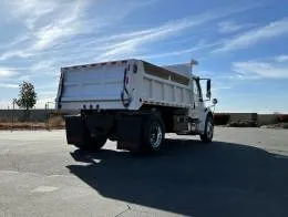 Freightliner M2  3
