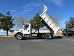 Freightliner M2  10