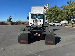 Freightliner Cascadia 125  4