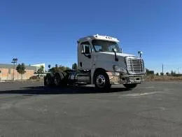 Freightliner Cascadia 125  12