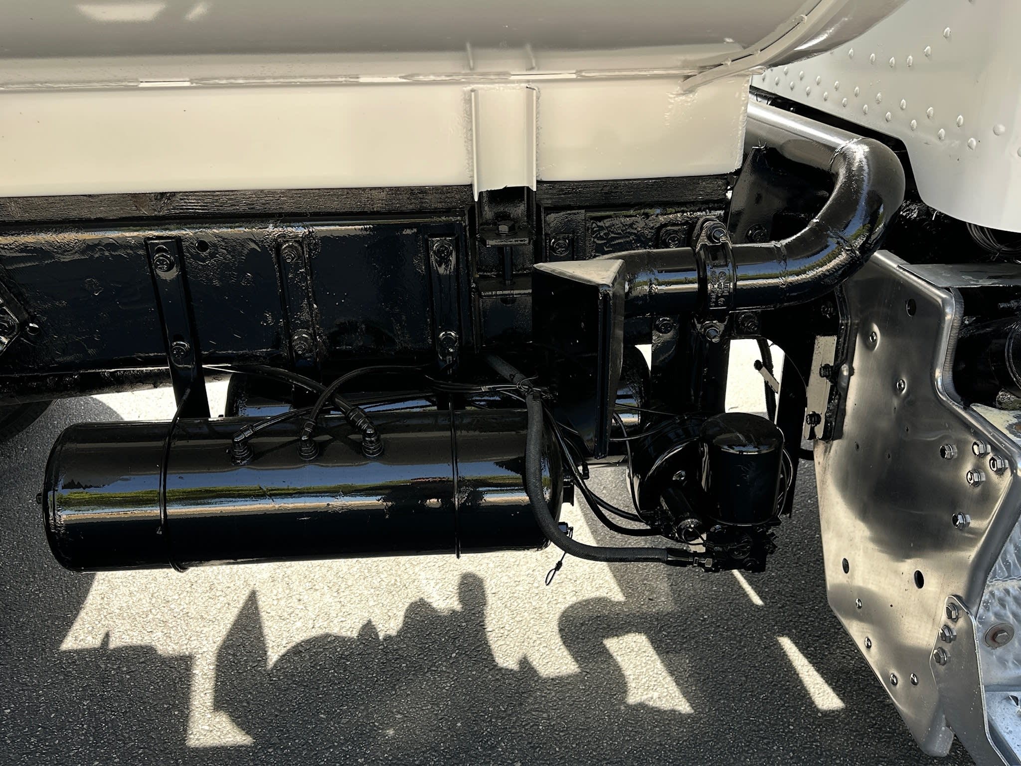 Peterbilt 337  16