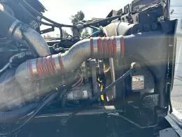 Peterbilt 337  18