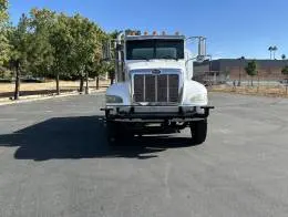 Peterbilt 337  10