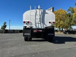 Freightliner M2  4