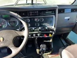 Kenworth T800  10