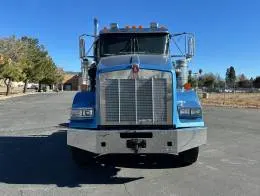 Kenworth T800  8