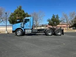 Kenworth T800  2