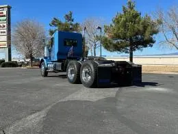 Kenworth T800  3