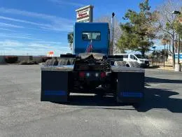 Kenworth T800  4