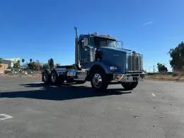 Kenworth T800  7