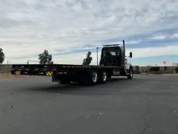 Kenworth T440  3