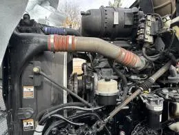 Kenworth T440  6