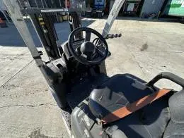 Nissan MCP1  9