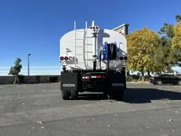 Freightliner M2  4