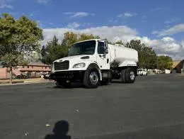 Freightliner M2  1