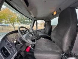 Freightliner M2  16