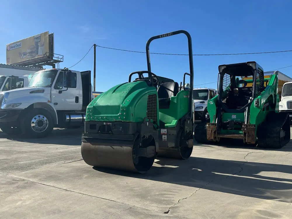 Wacker Neuson RD12A Compactors 1