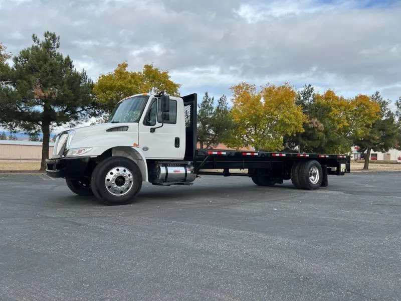 International 4300 1