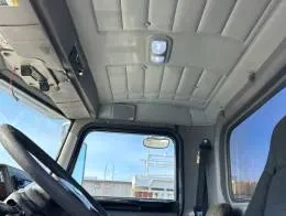 Peterbilt 335 Service_Truck 25