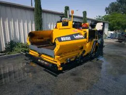 LeeBoy 8515C Asphalt_Pavers 2