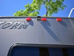 Fleetwood Storm 32V Other_Vehicles 89