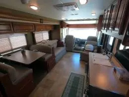 Fleetwood Storm 32V Other_Vehicles 29
