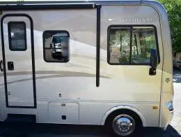 Fleetwood Storm 32V Other_Vehicles 52