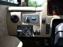 Fleetwood Storm 32V Other_Vehicles 58