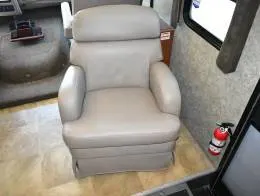 Fleetwood Storm 32V Other_Vehicles 64