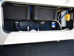 Fleetwood Storm 32V Other_Vehicles 44