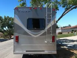 Fleetwood Storm 32V Other_Vehicles 4