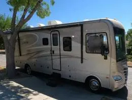Fleetwood Storm 32V Other_Vehicles 1