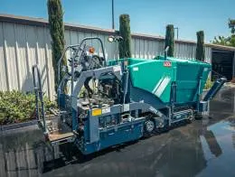 VÖGELE Super 700 Asphalt_Pavers 2
