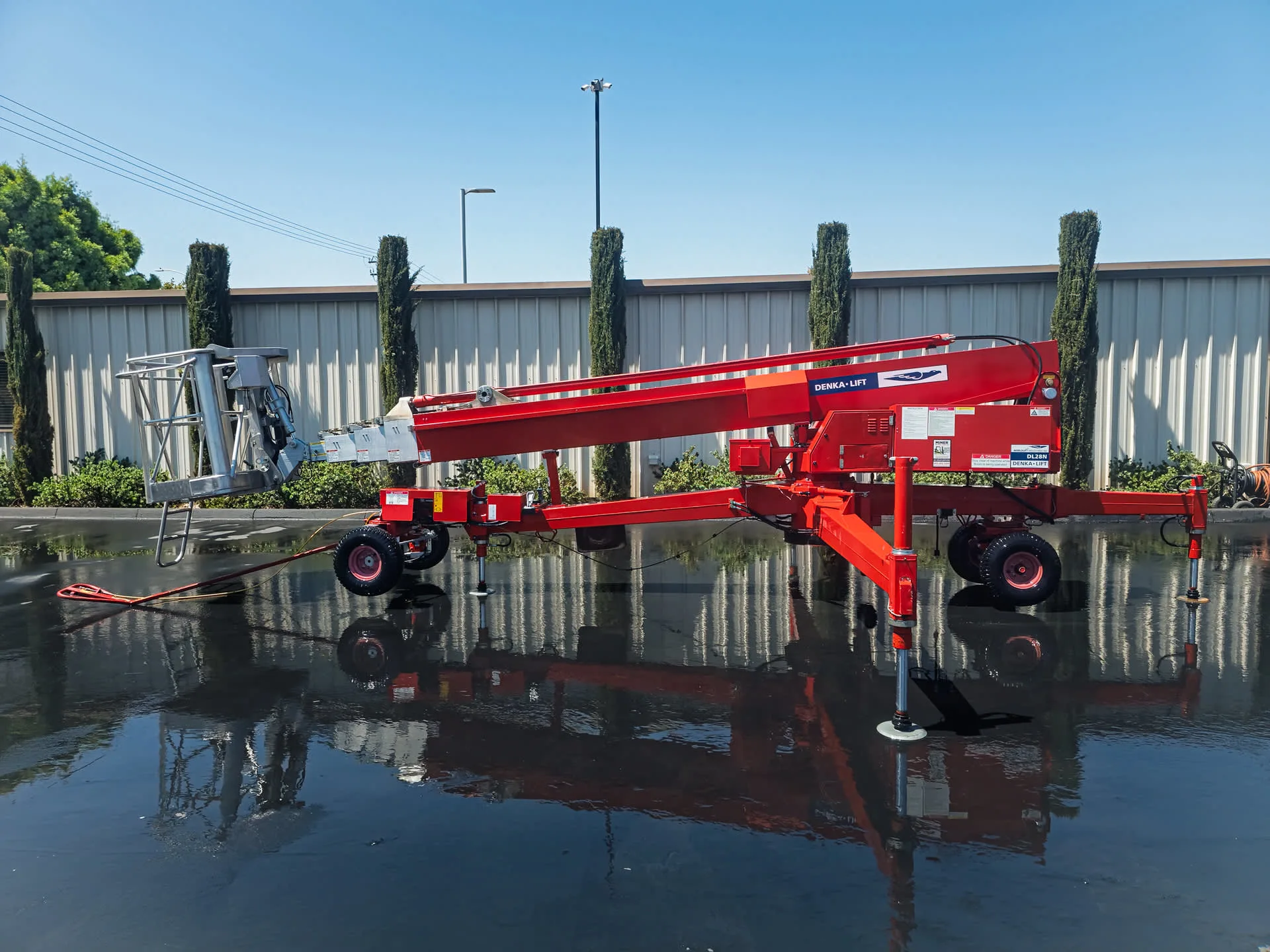 Denka-Lift DL28N Boom_Lifts 1