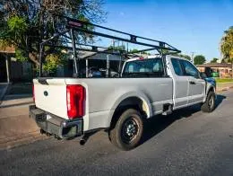 Ford F250 Pickup 4