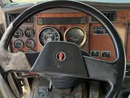Kenworth T300  6