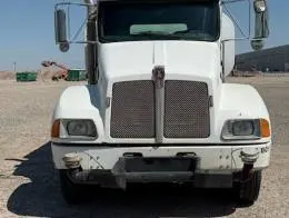 Kenworth T300  3