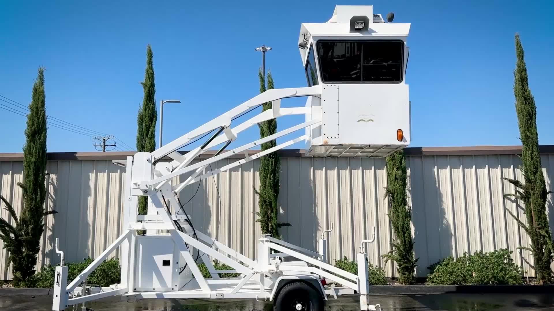 SkyWatch_Frontier_Security_Tower.(Small)mp4