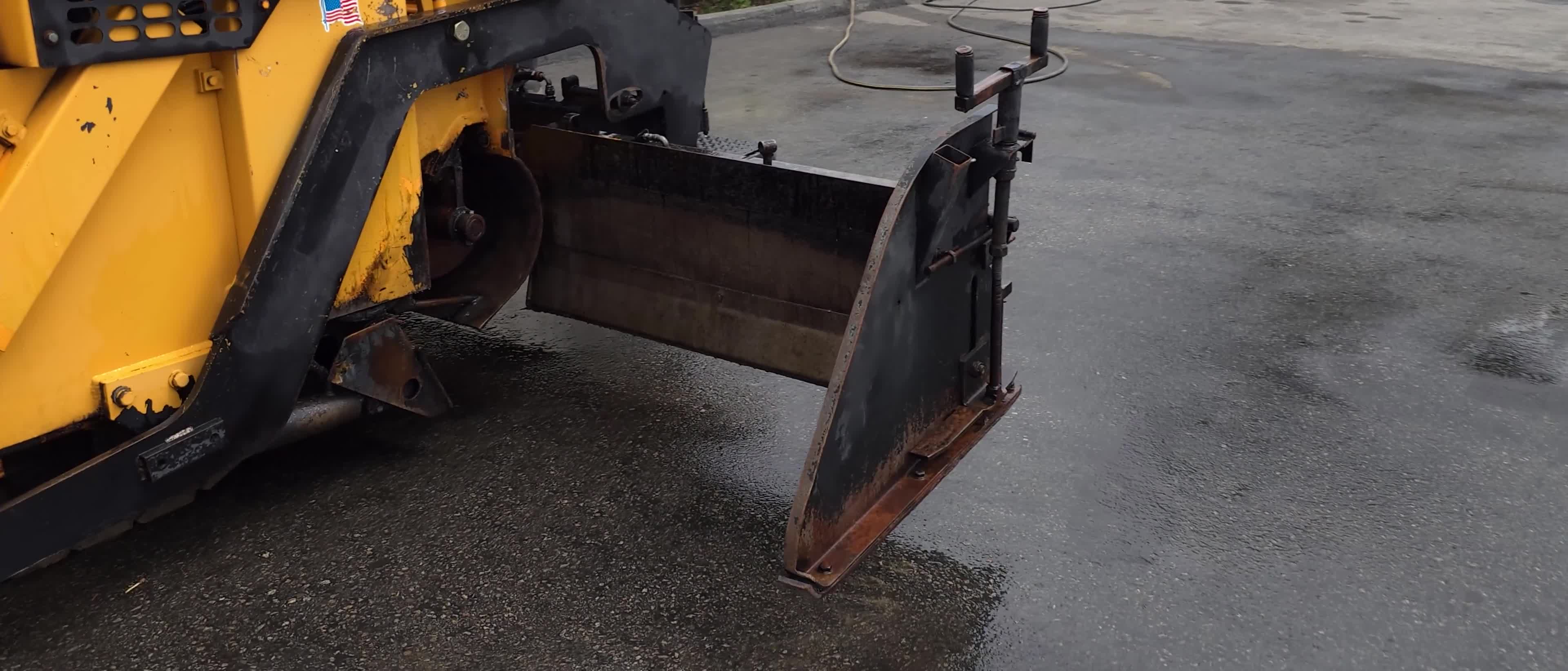 LeeBoy 8515C Asphalt_Pavers 11
