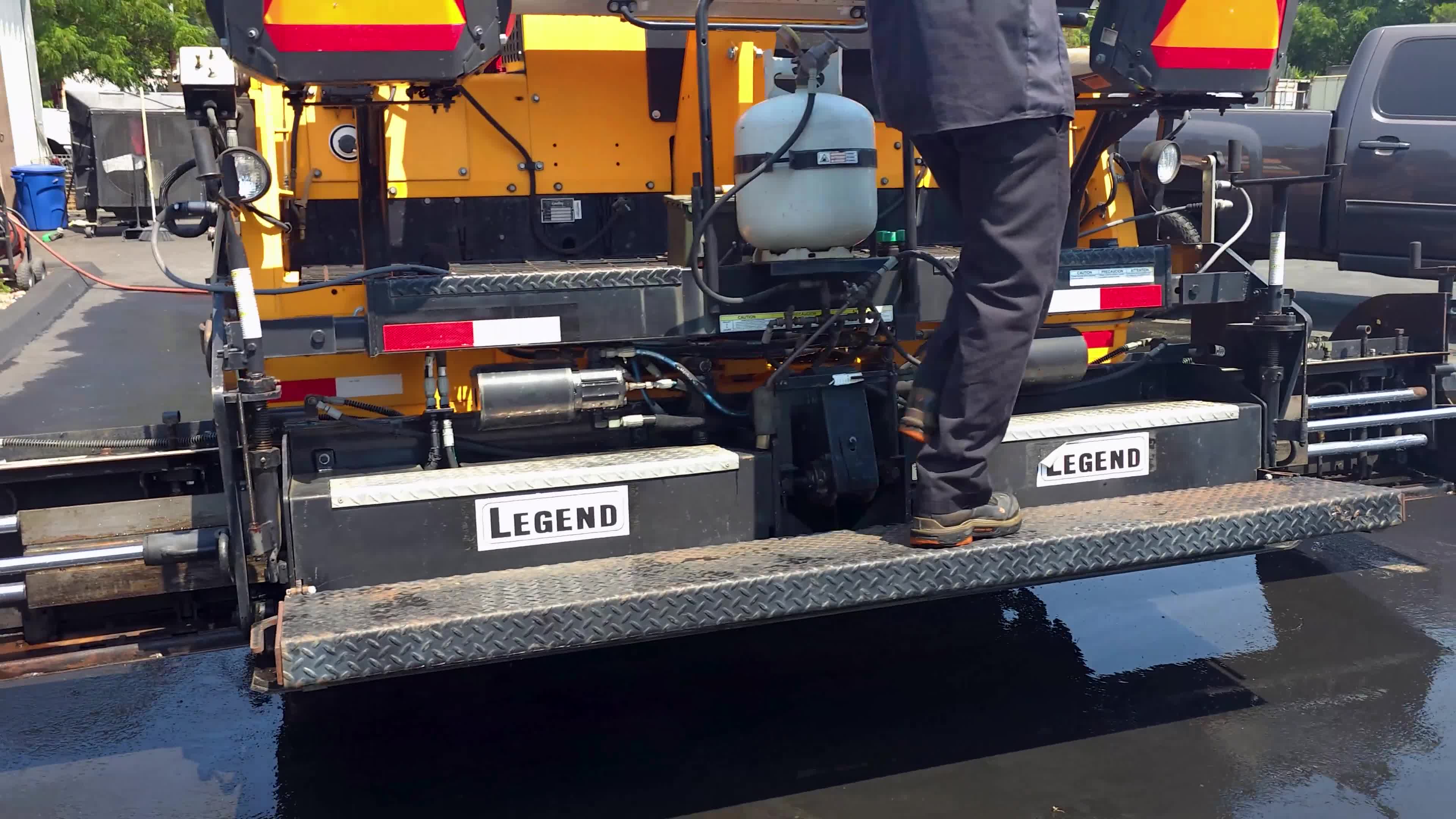 LeeBoy 8515C Asphalt_Pavers 13