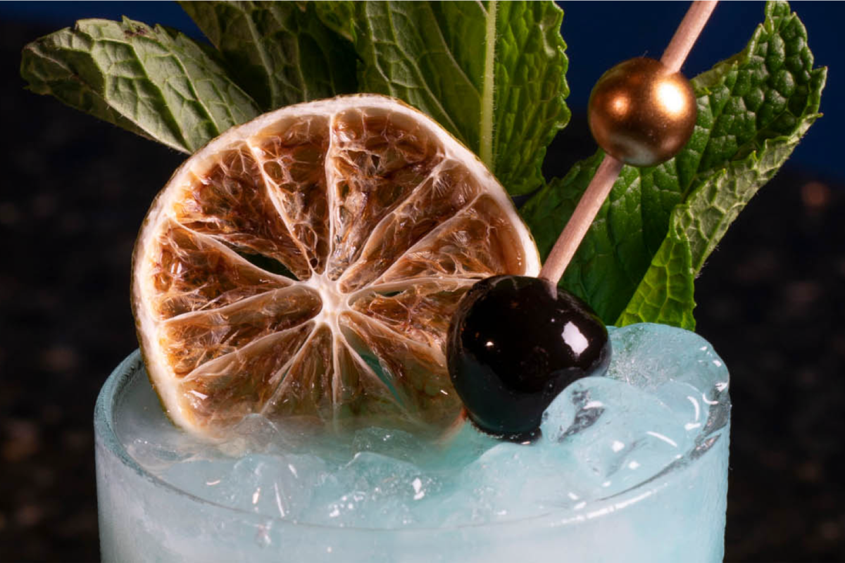 No Man's Land Cocktail and Eatery