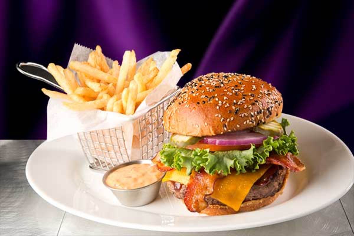 Cafe Hollywood