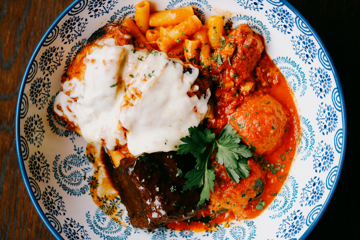 Carmine's Rosemont