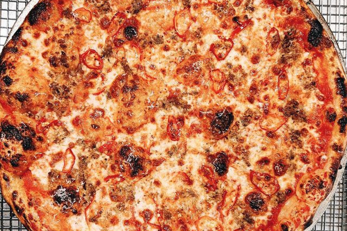 Flora Pizzeria