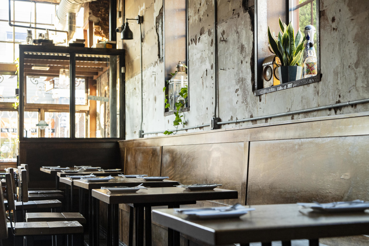 Coastal Kitchen & Daiquiri Bar