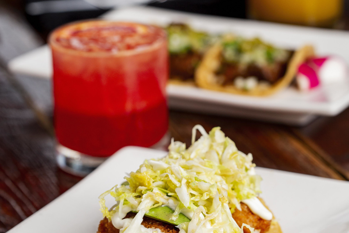 Verde Kitchen & Cocktails